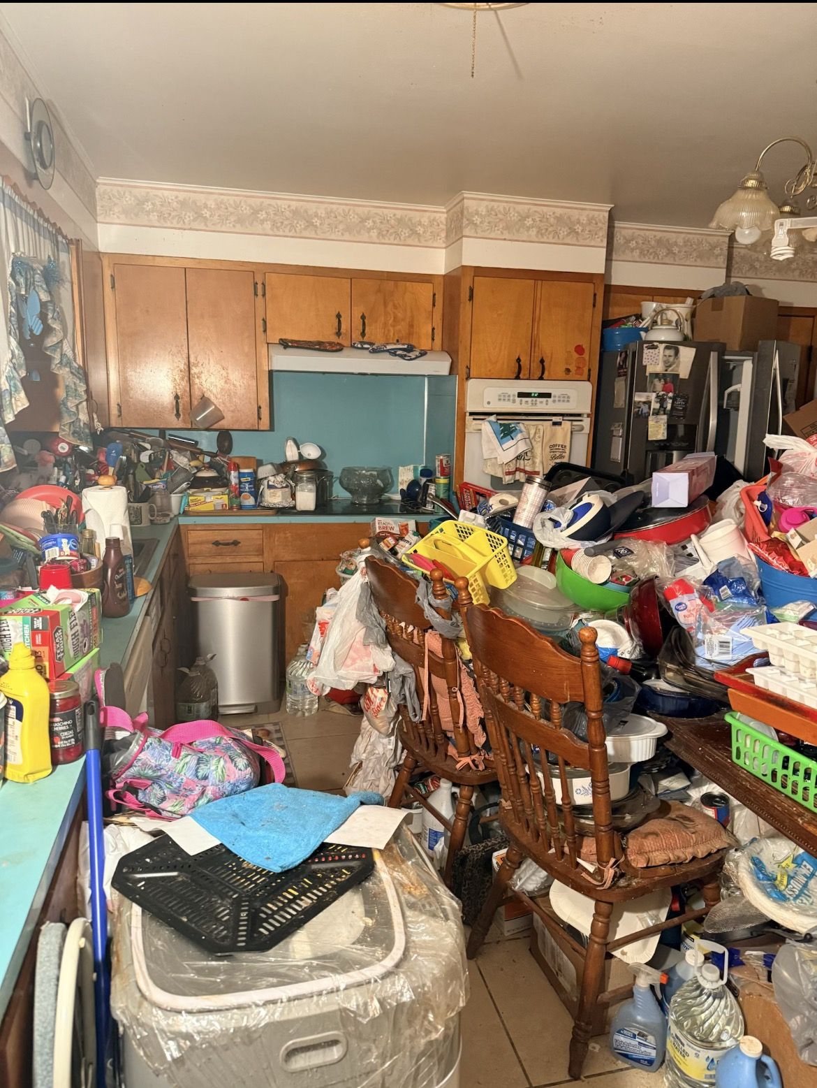 hoarder house