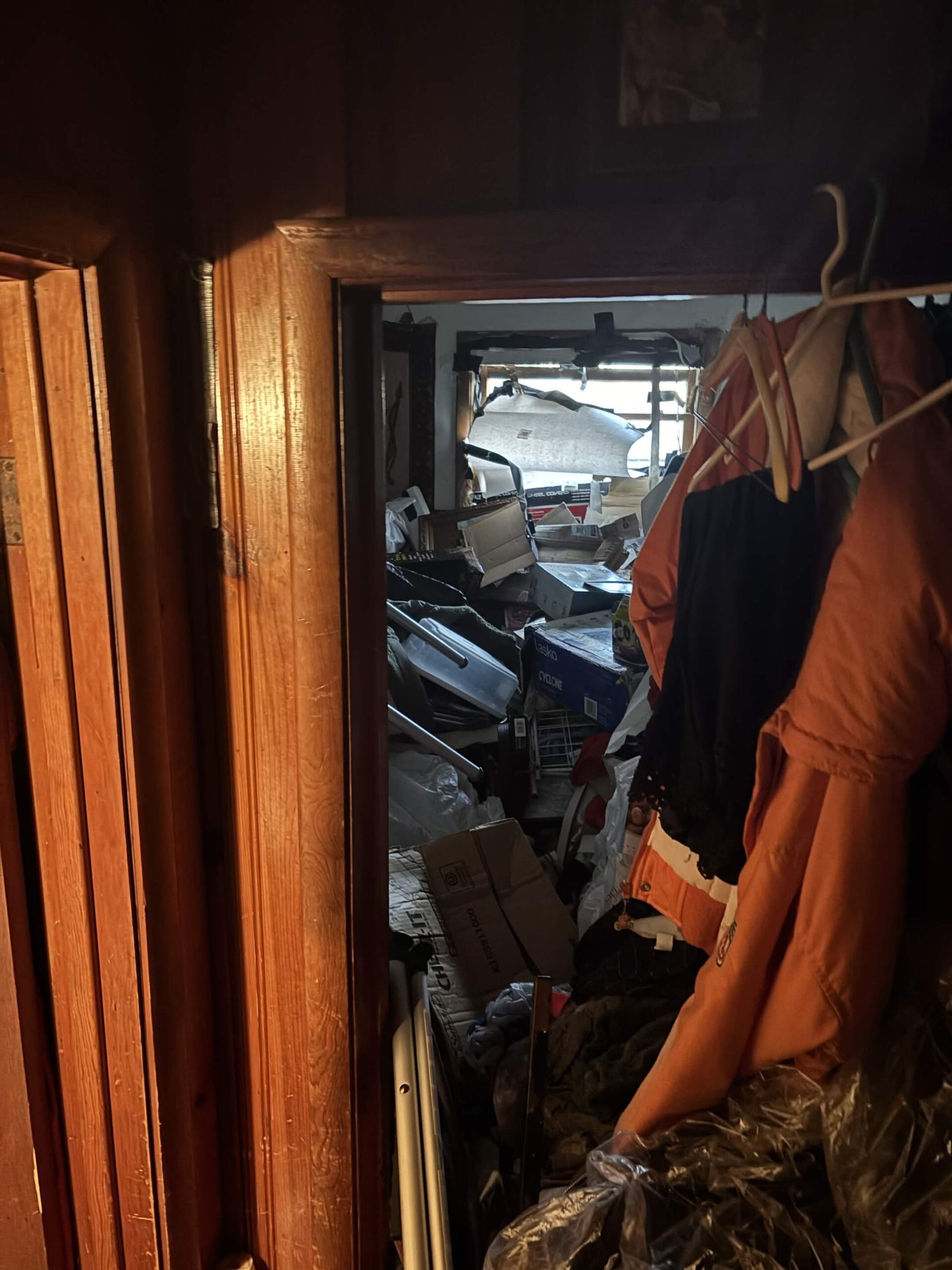 hoarder house